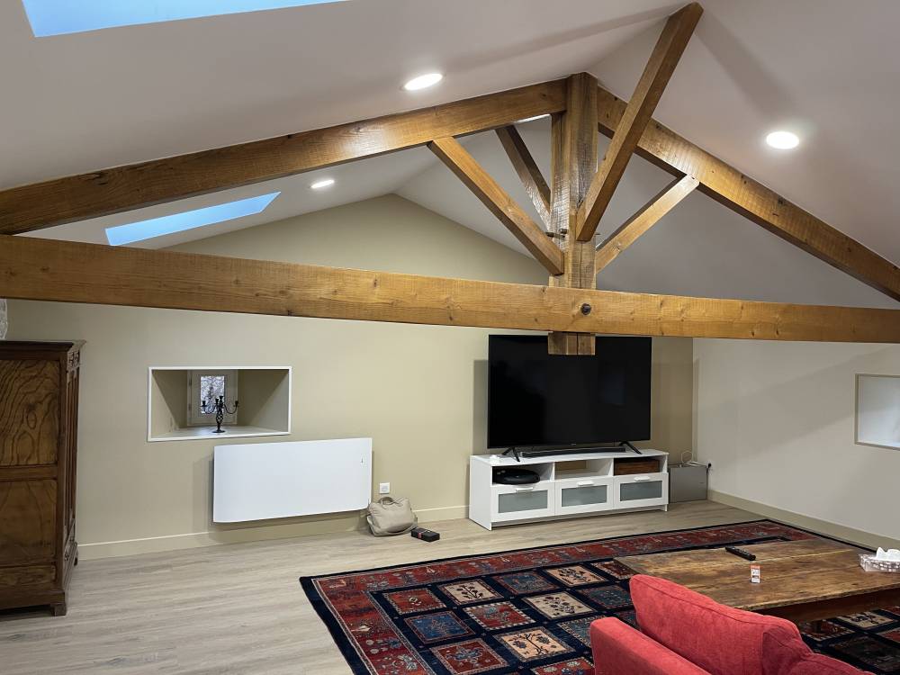 Rénovation intérieure avec peintres plaquistes en Charente - Plaq-Elec 16.jpg